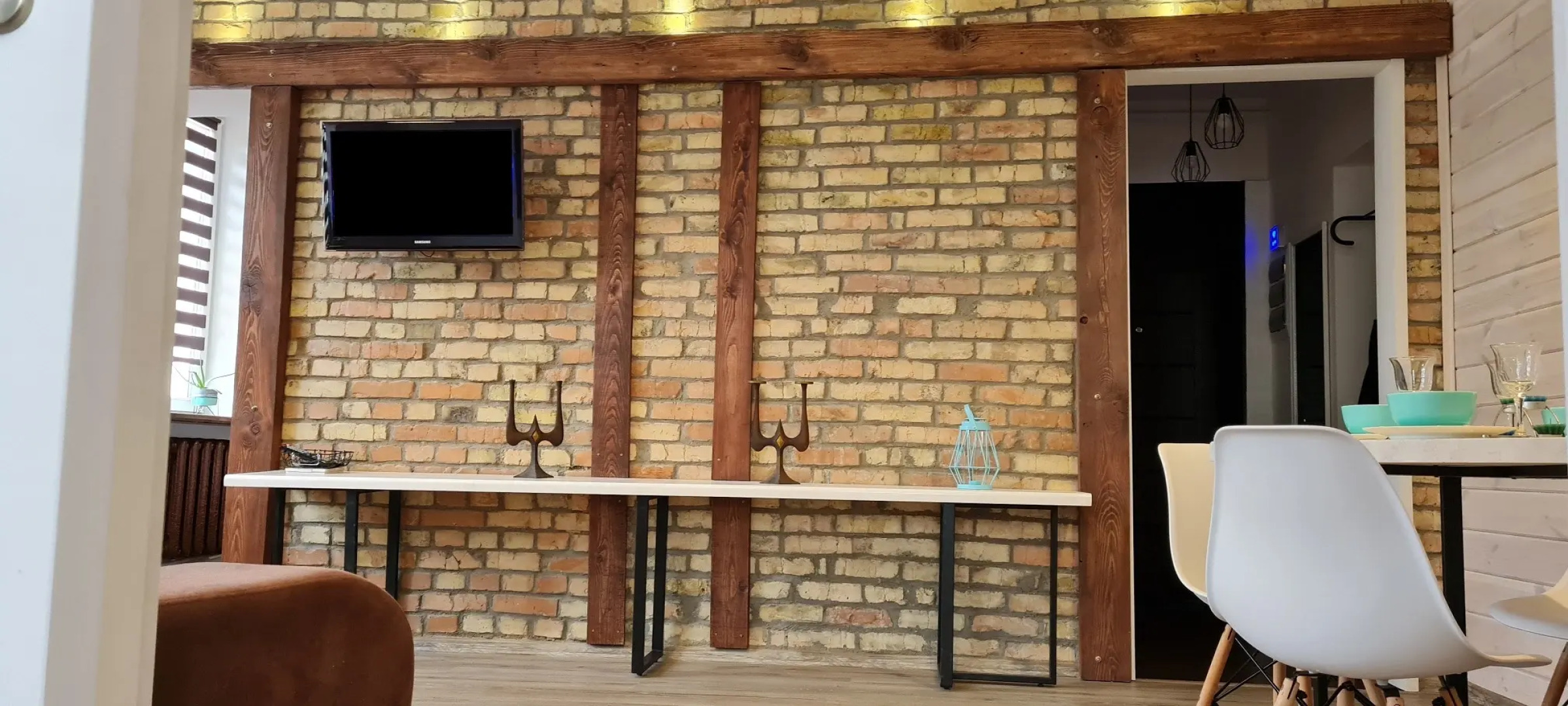 Апартаменты Bricks Apartments