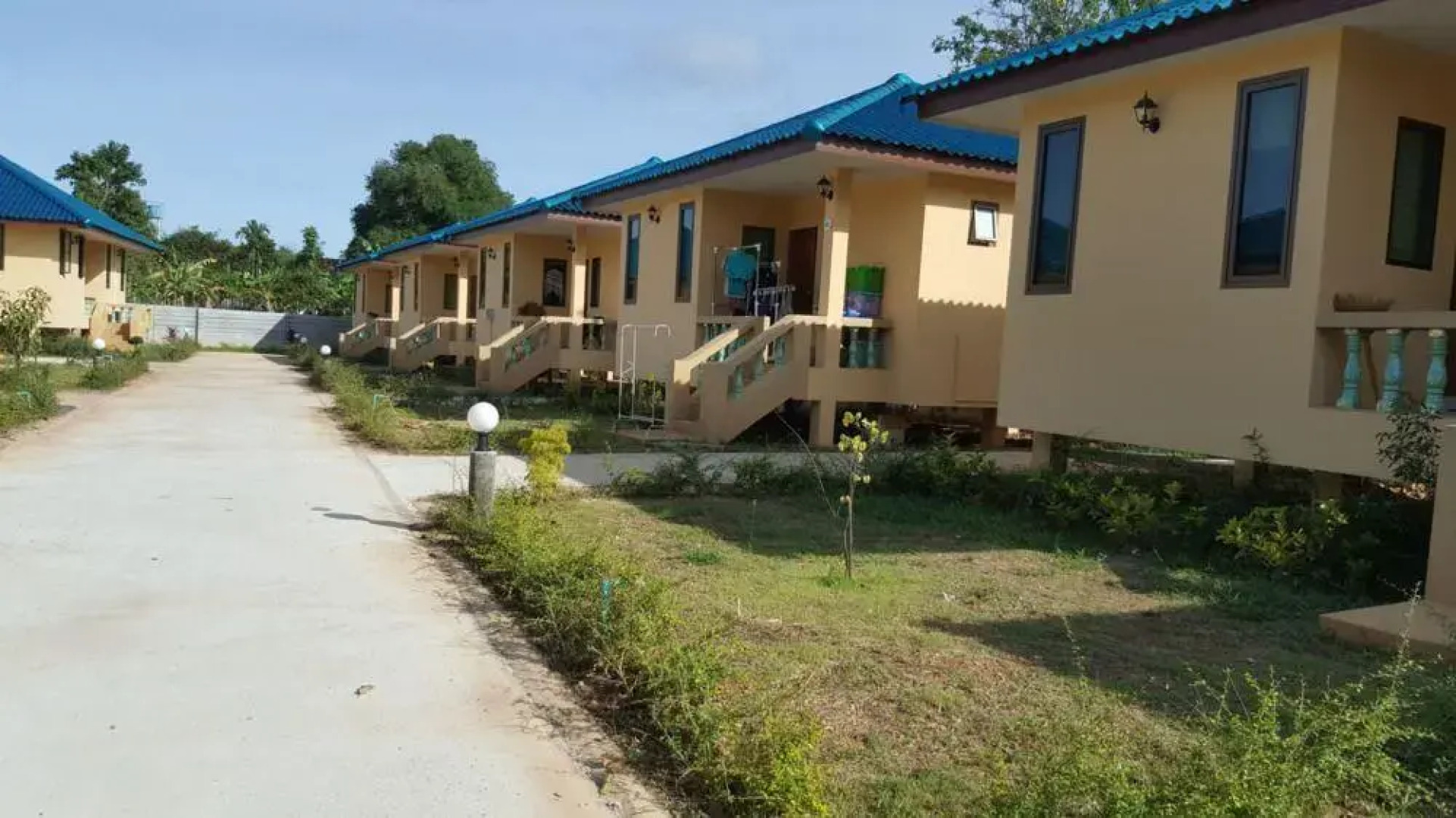 Вилла M-Village