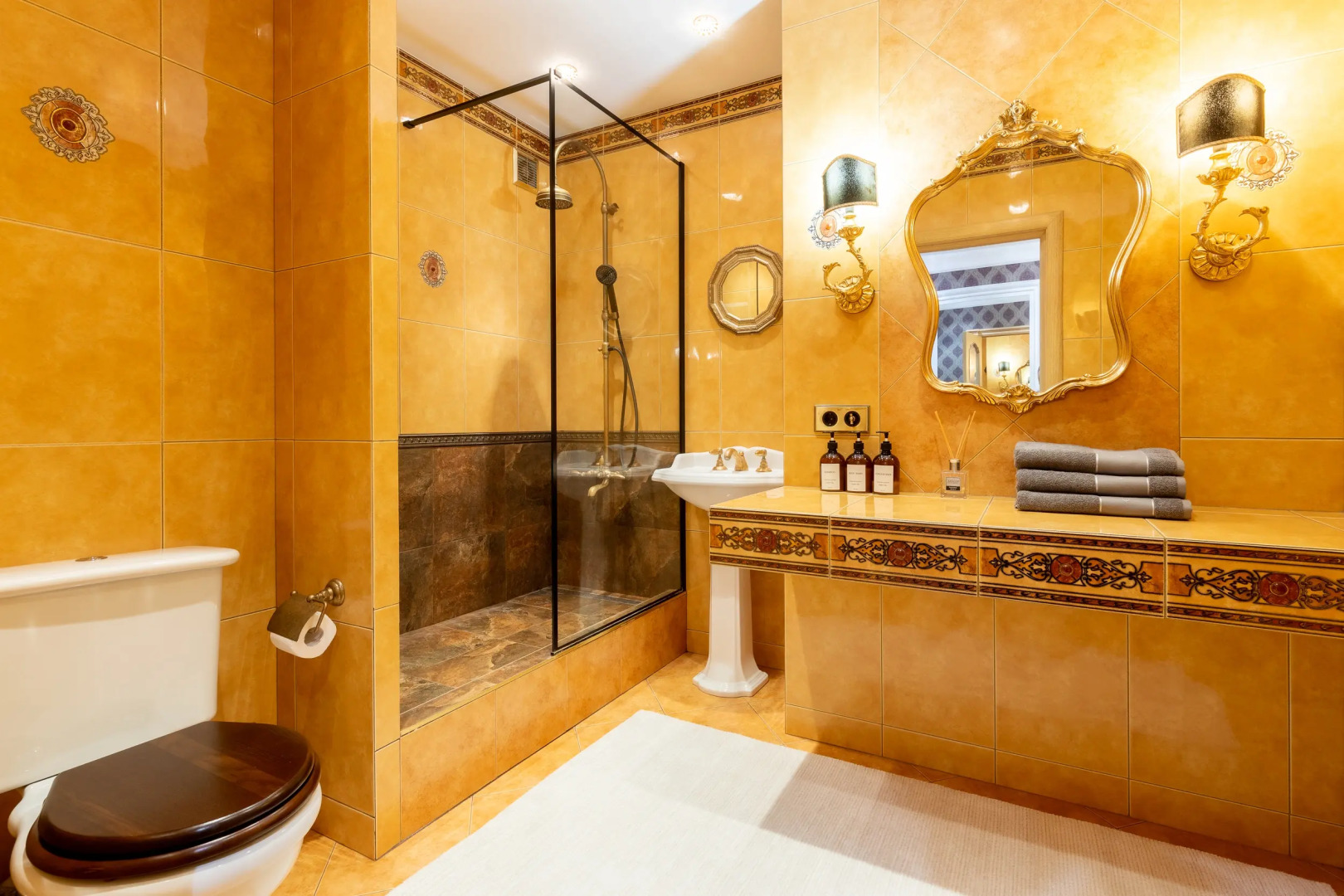 Апартаменты Favorite apartment Мельникайте 5