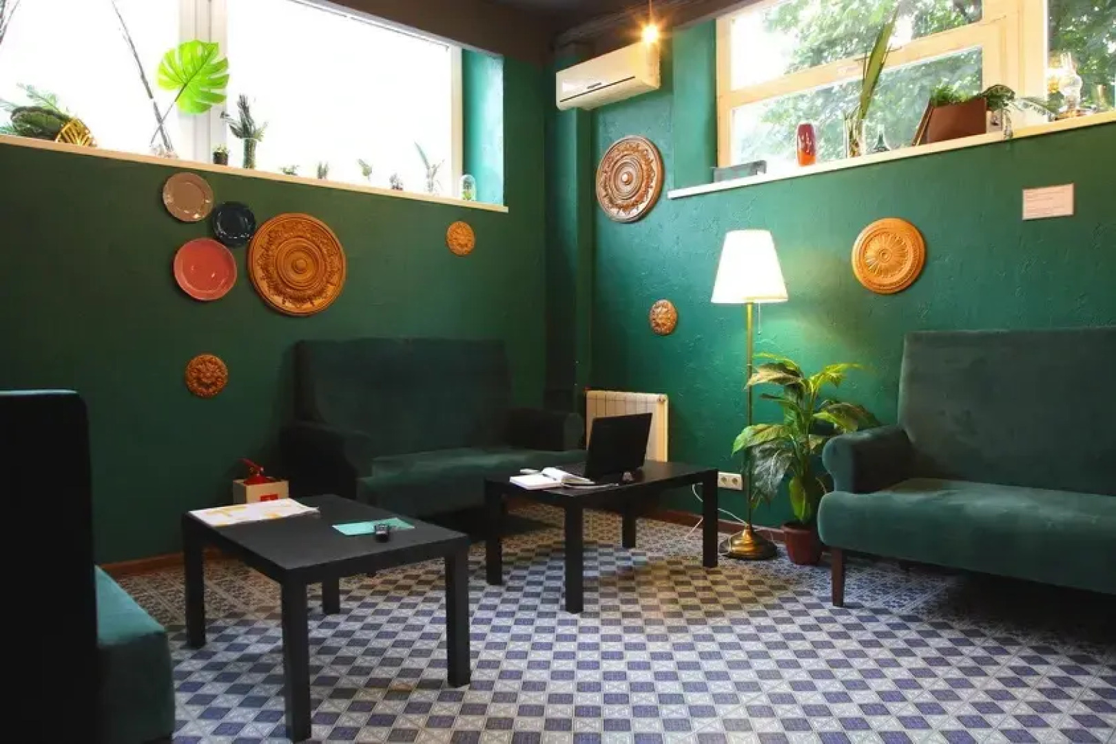 Капсульный отель InterQUBE Третьяковская