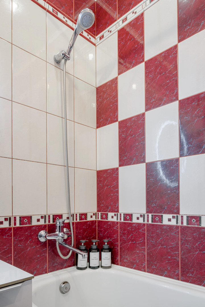 Апартаменты для Вас на Комиссарова