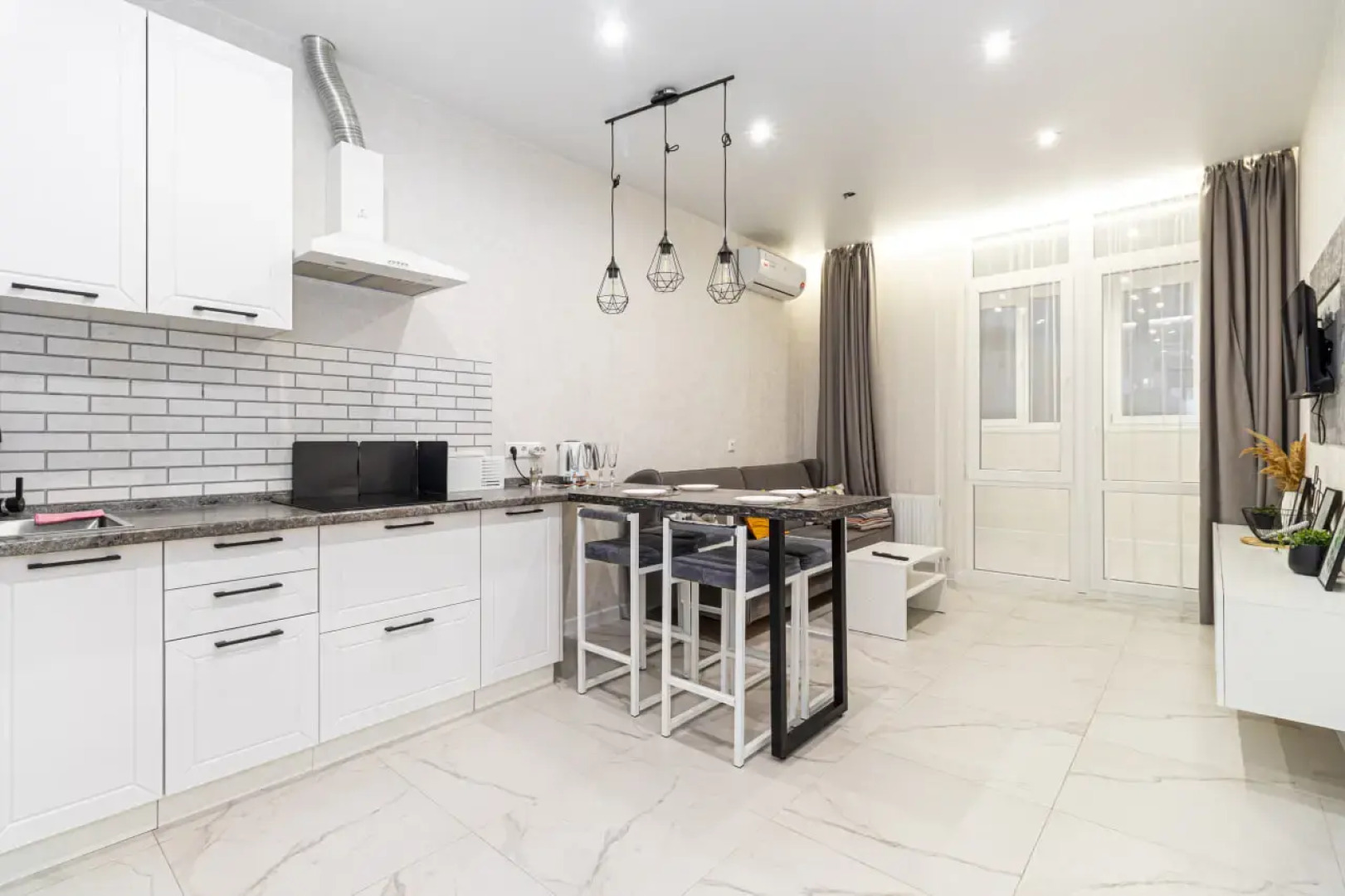 Апартаменты Дизайнерская 2-ком в ЖК Любимово