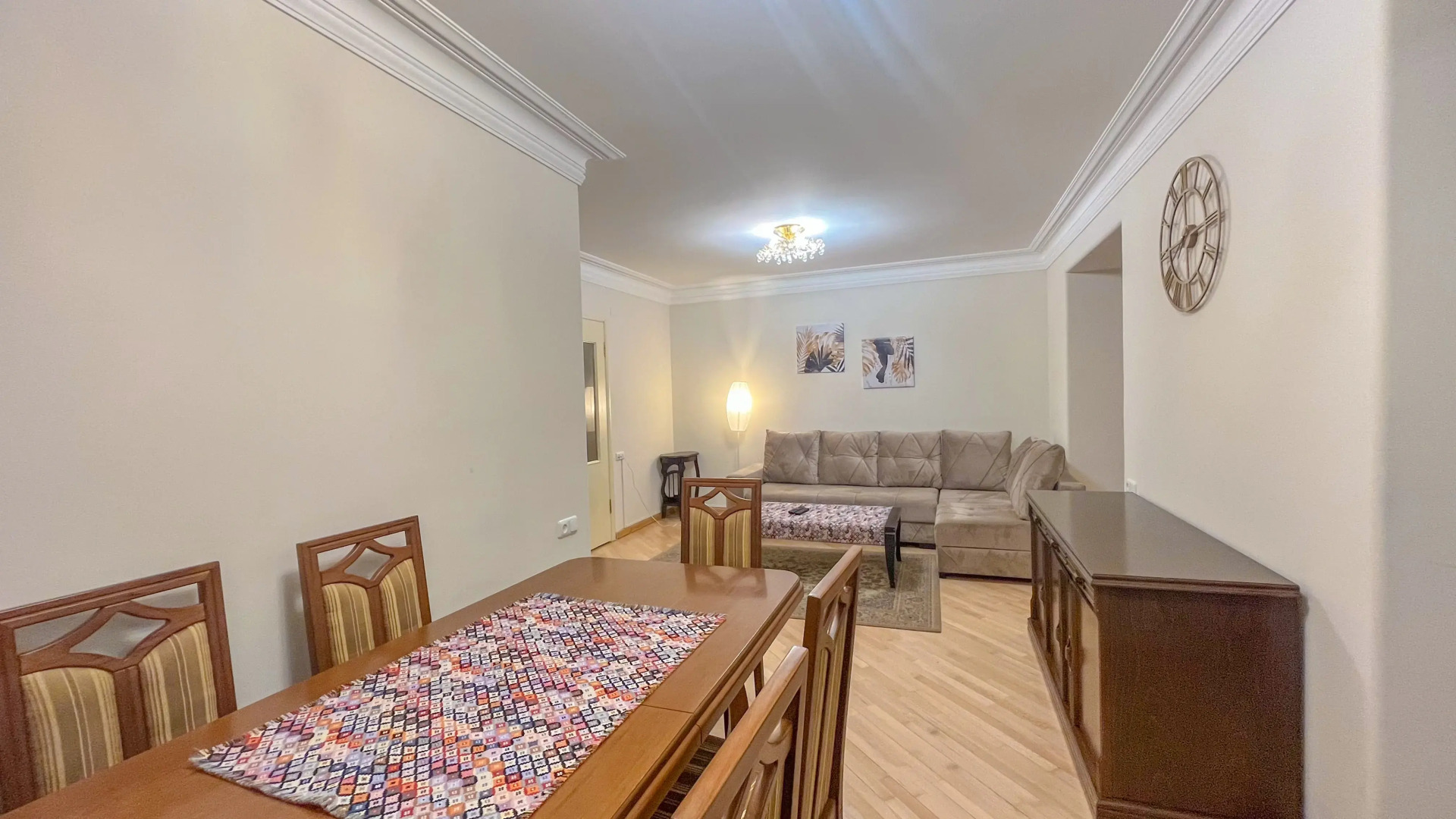 Апартаменты на втором этаже