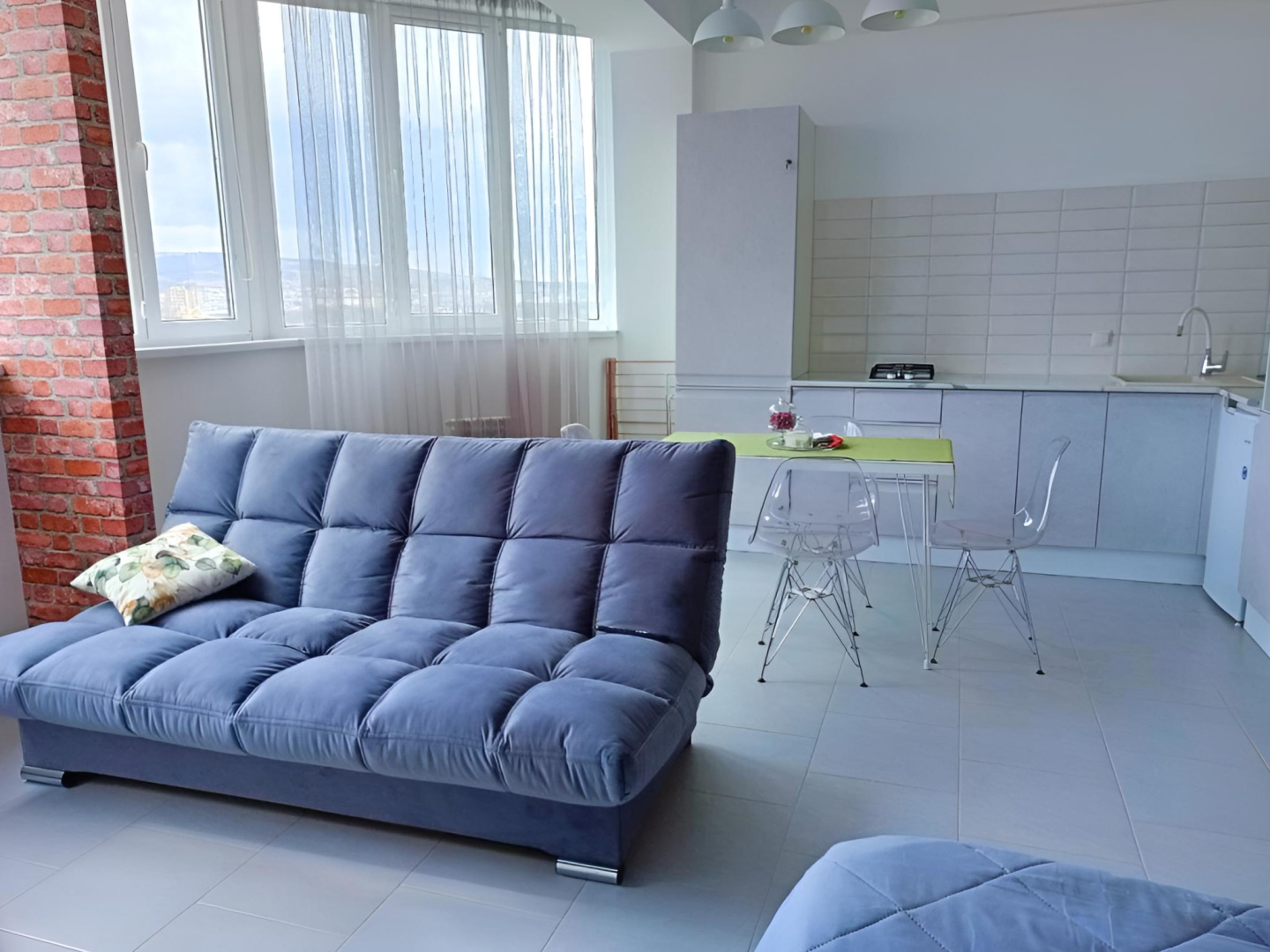 Апартаменты Sutki Rent с красивым видом на горы