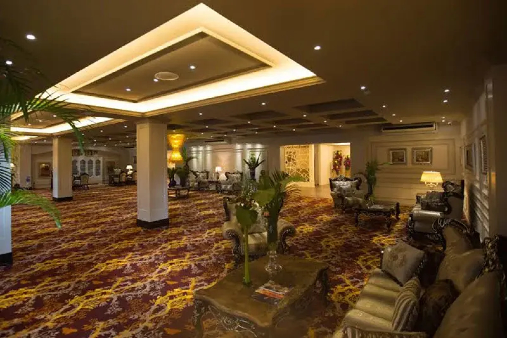 Отель The Orchard Wellness & Health Resort