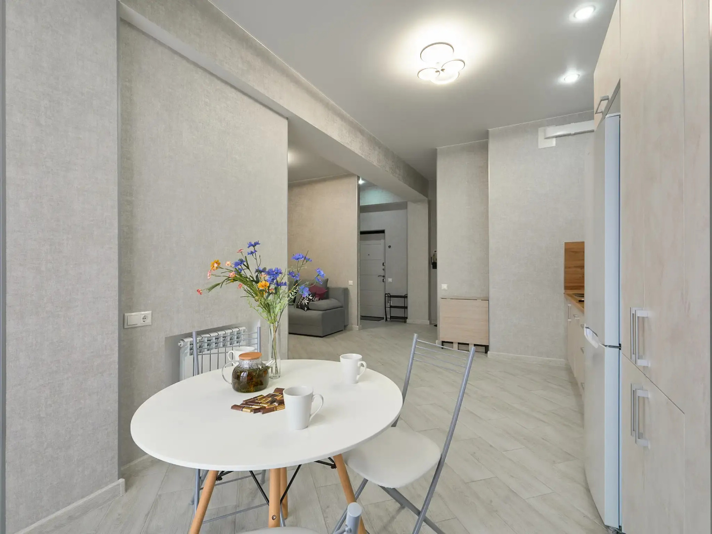 Апартаменты «Колокольчик» Ирины Савельевой с видом на горы у входа в Национальный Парк