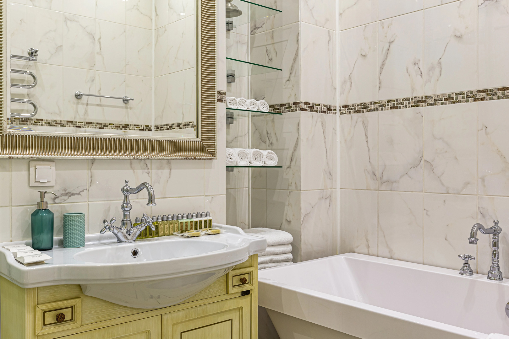 Апартаменты LetYourFlat Colibri