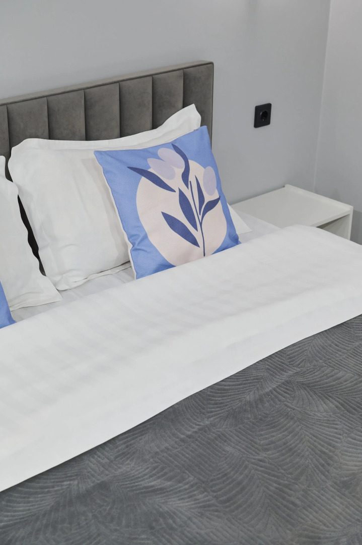 Апартаменты Назарбаева 117 Центр Идеально для туризма и деловых командировок МOON APARTMENTS