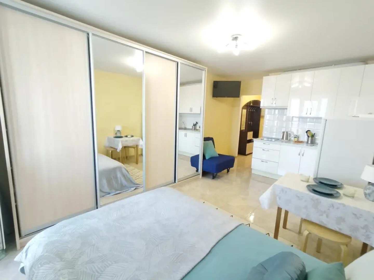 Апартаменты Студия Комфорт с Балконом Lesnaya