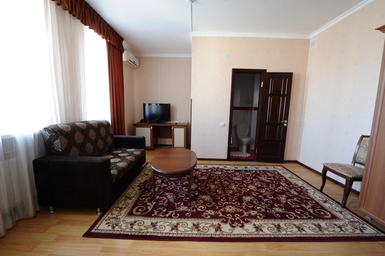 Отель Планета Люкс