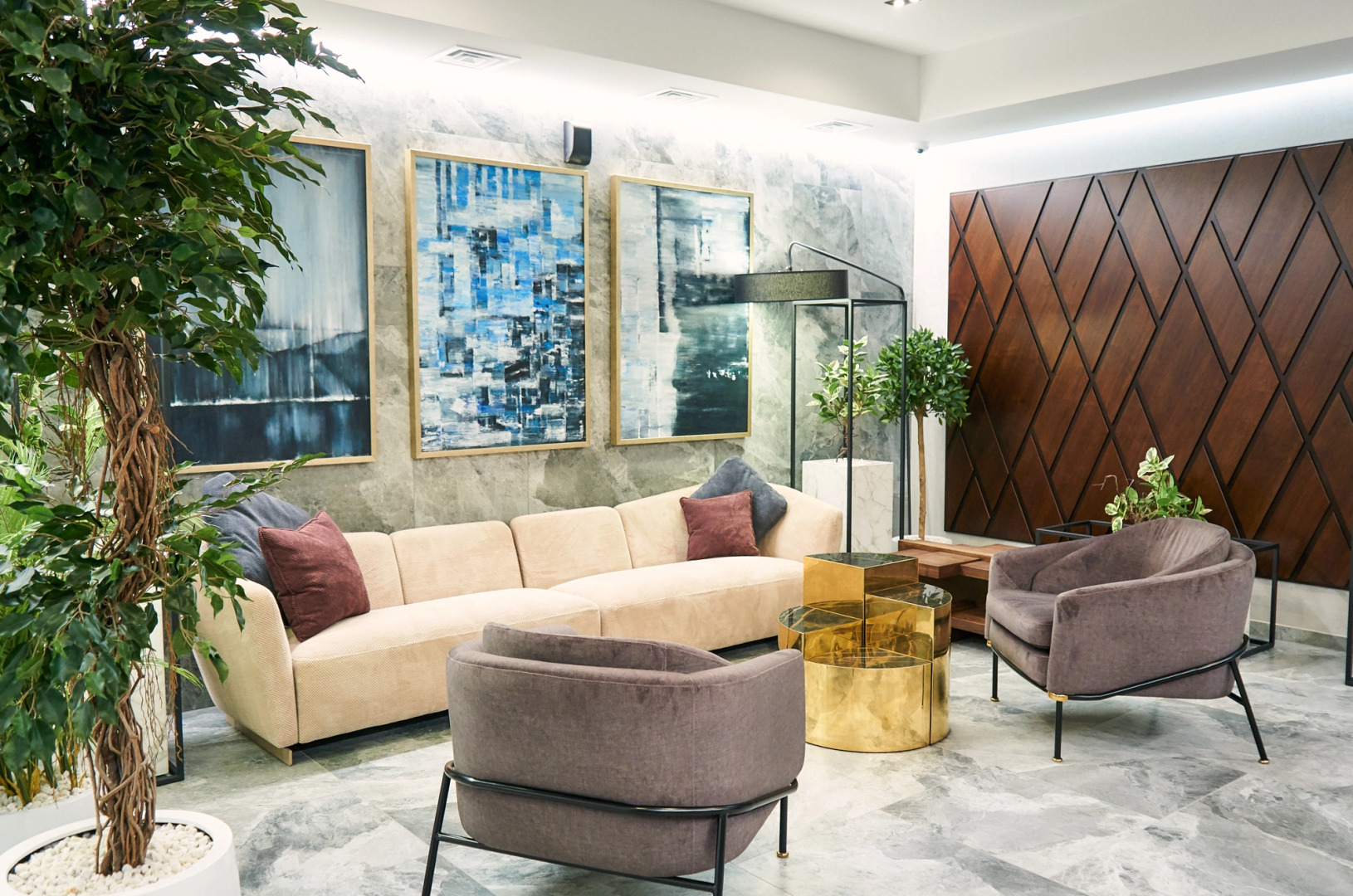 Отель WHITE HILL