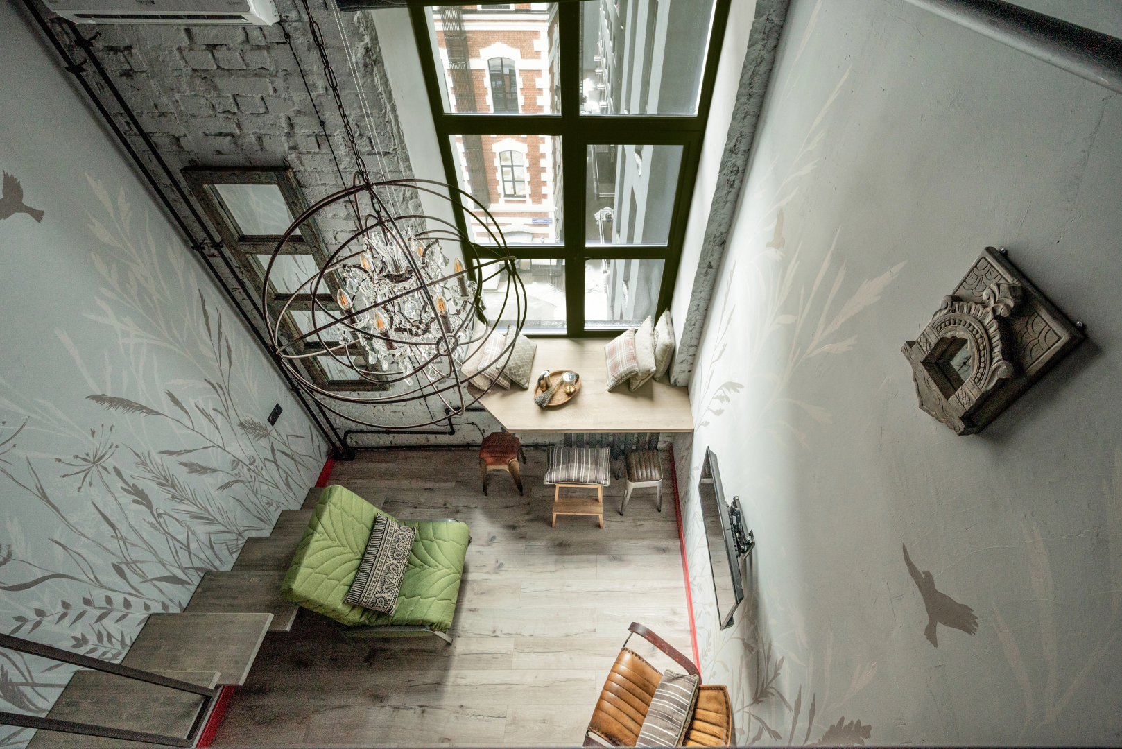 Квартира Moscow Deluxe Apartments Soho Bohemian Loft