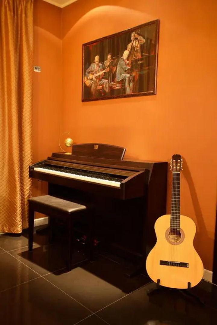 Отель Сенатор