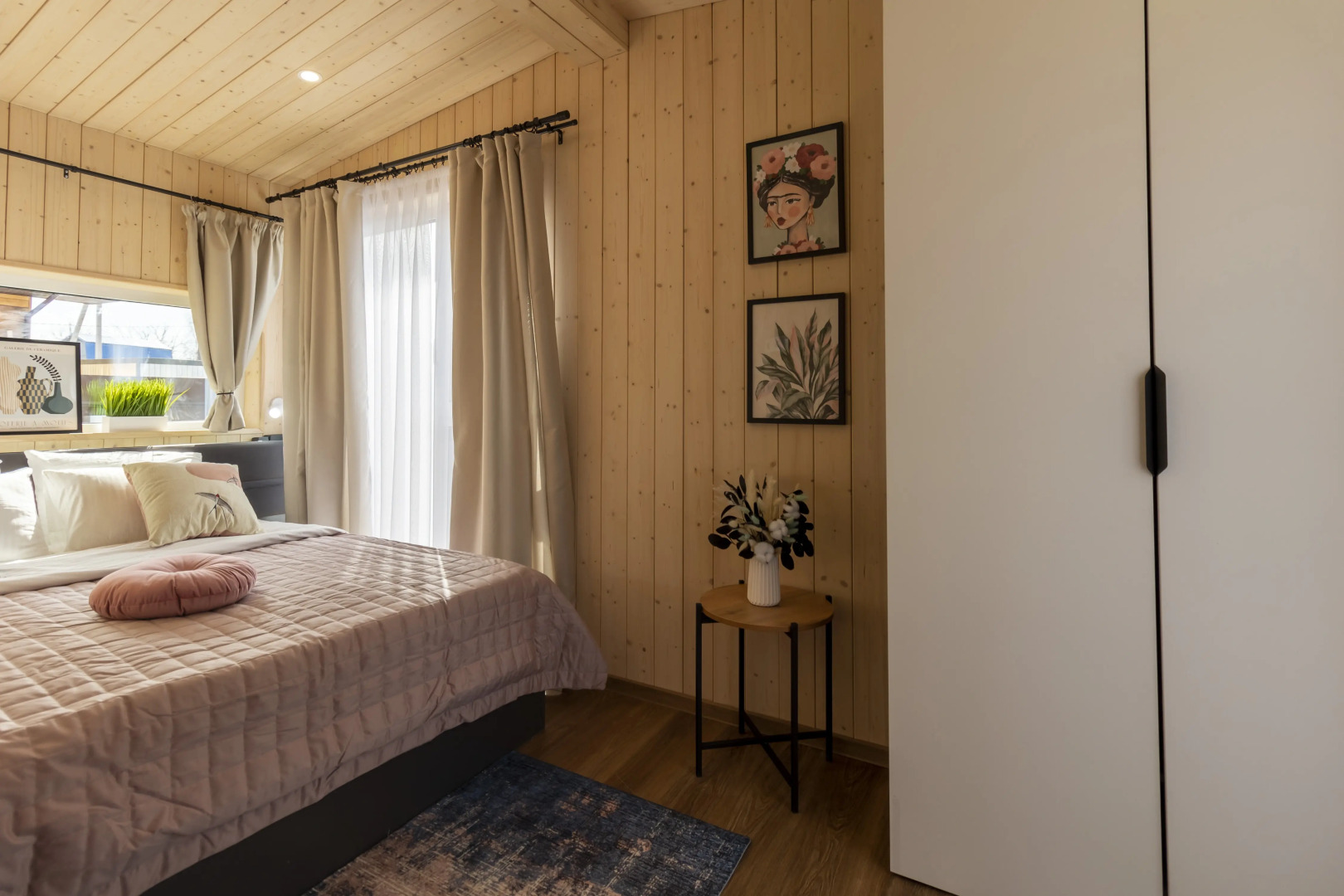 Частный дом Уютный для небольшой компании