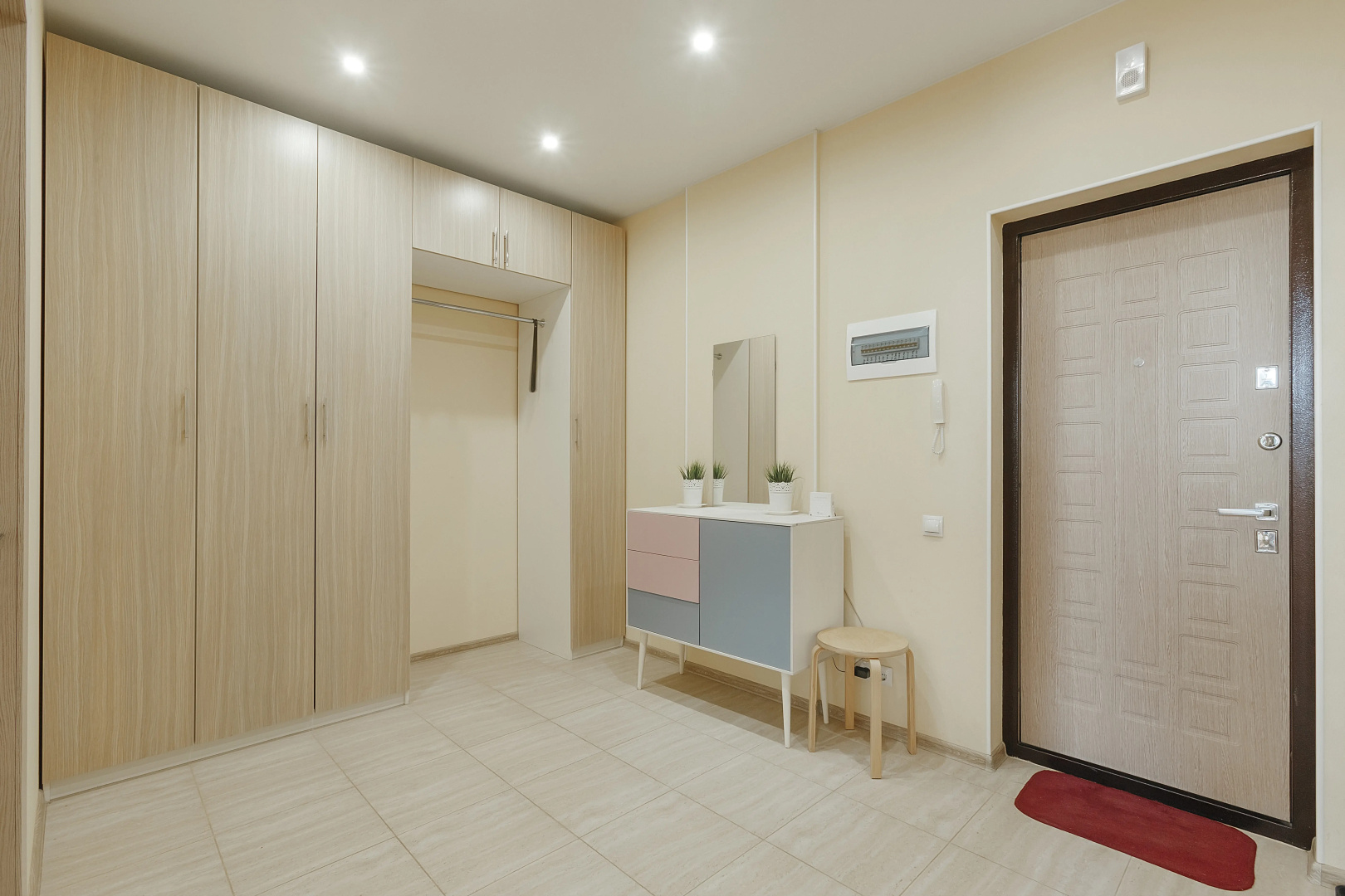 Квартира на Крайнова 5