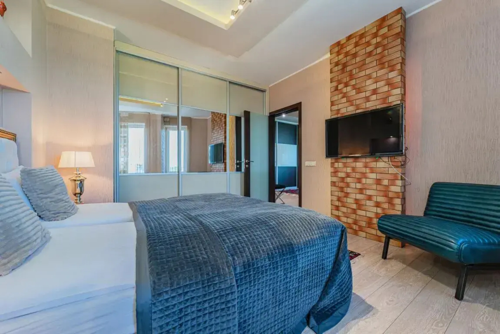 Апартаменты Crown39 - 1к №86: 66 м2, 11 этаж из 21