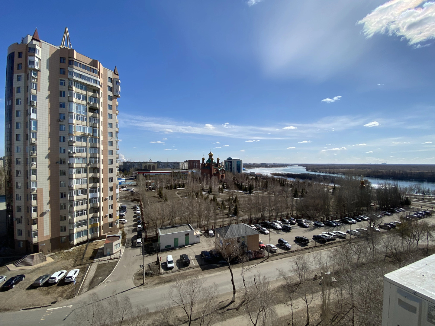 Апартаменты Торайгырова 6