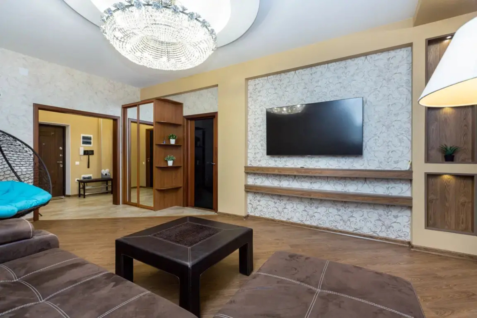 АПАРТАМЕНТЫ REHOME24 на 12 этаже