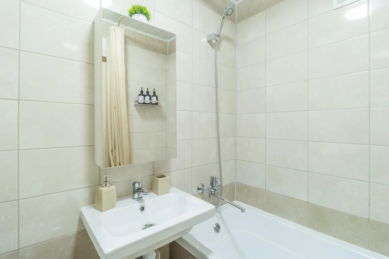 Квартира на улице Надежды Сусловой, 13