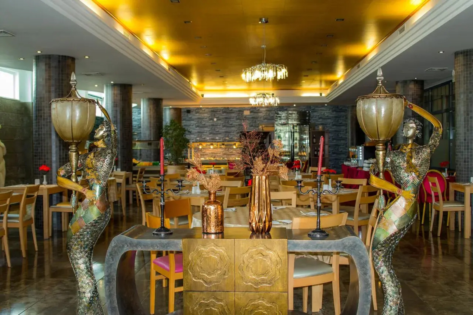 Отель Grand Muthu Forte do Vale