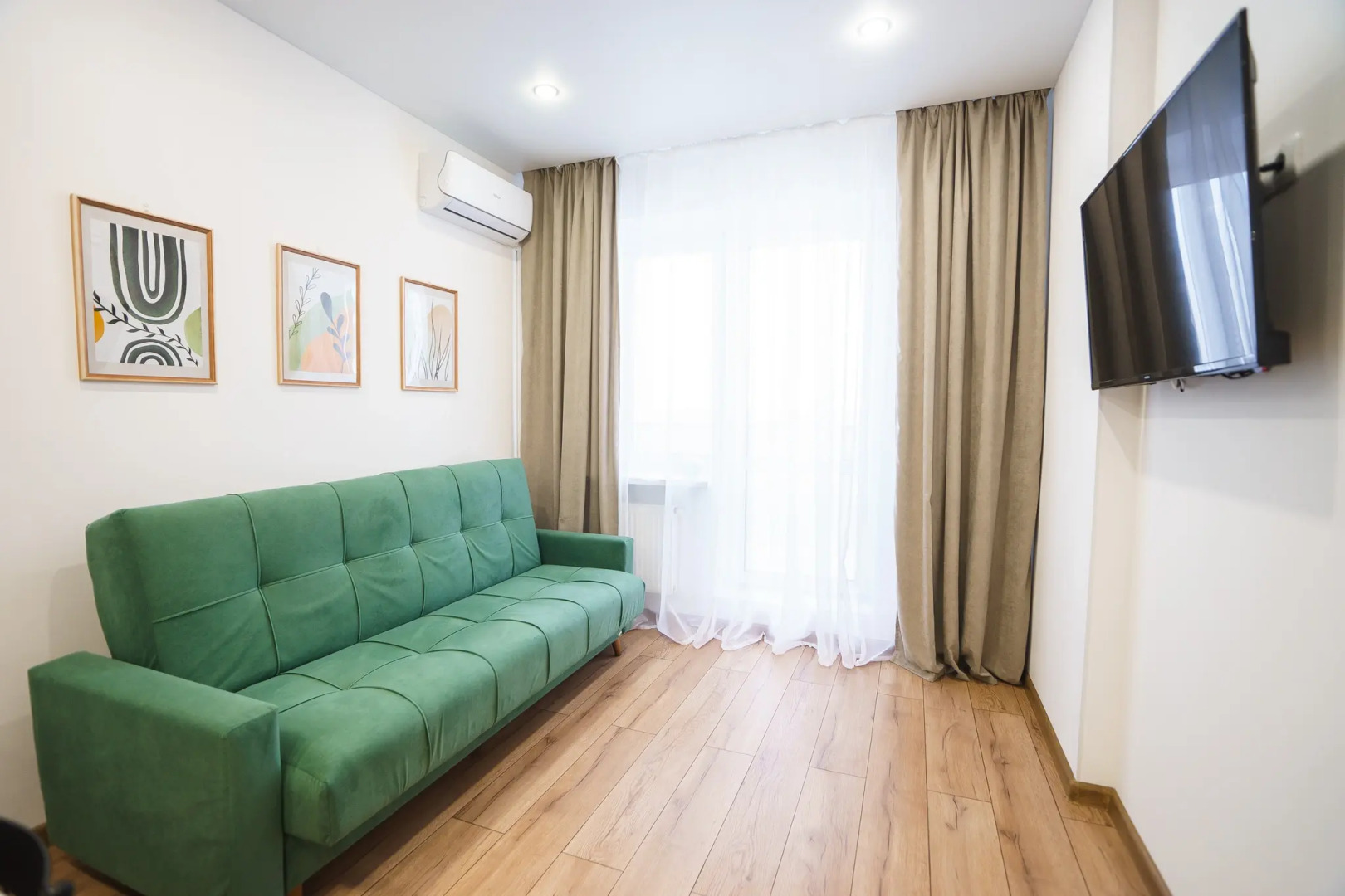 Квартира InnDays Apartments Академика Насоновой 1В