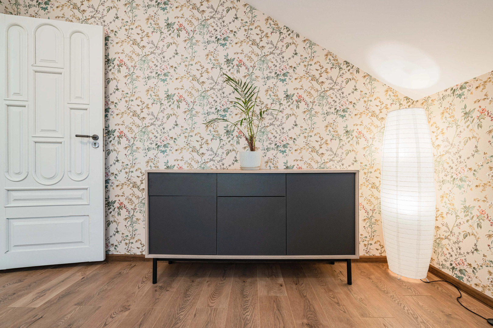 Квартира Трехкомнатная Московская 12