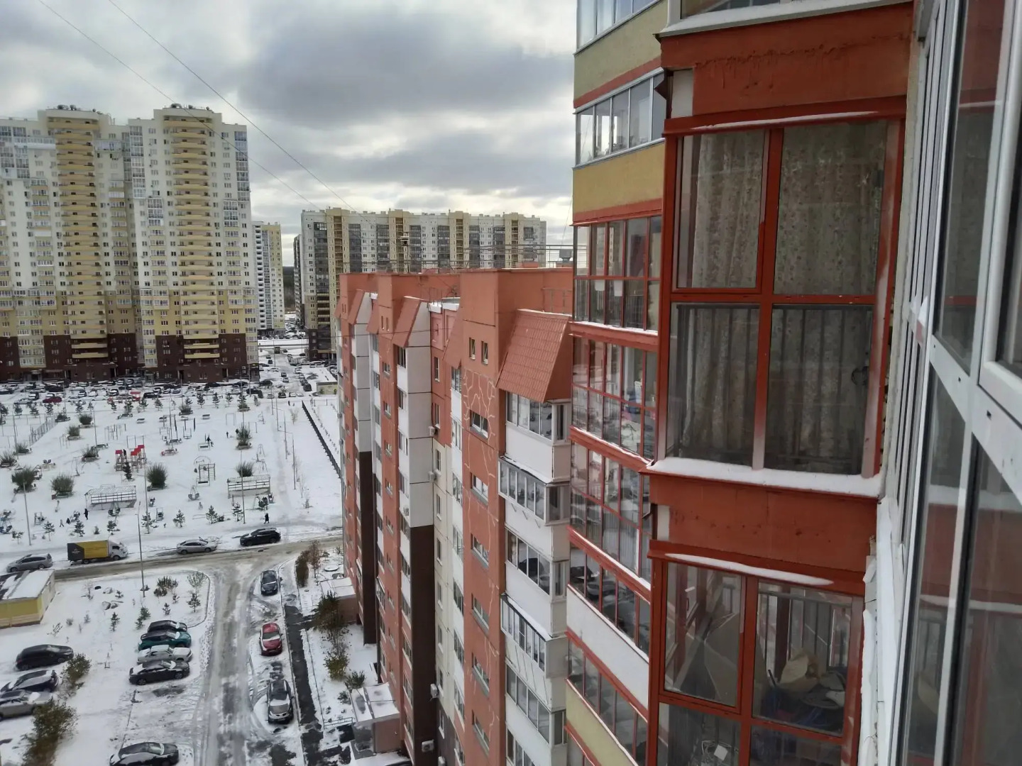 Апартаменты Brauni в Академ Riversaid