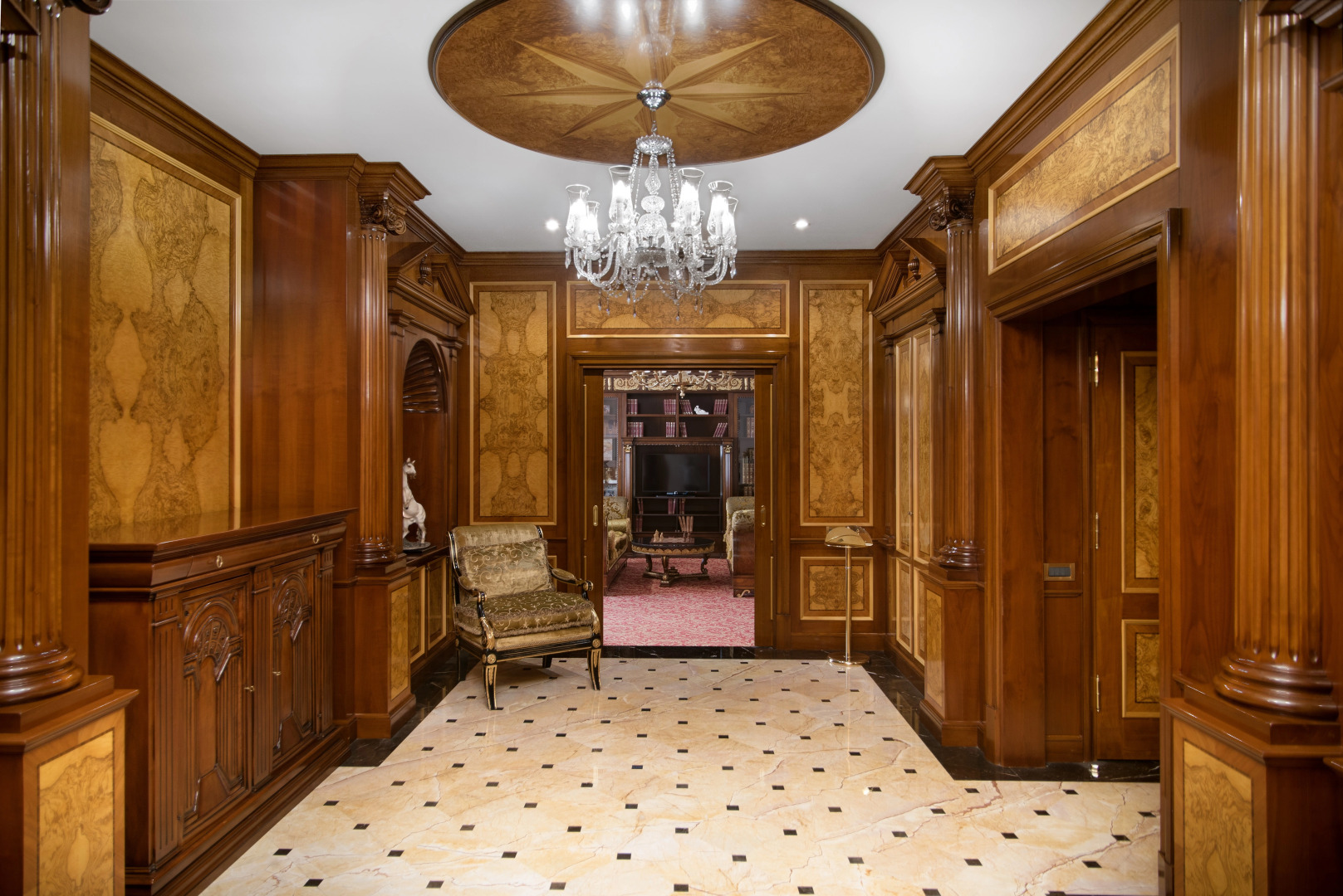 Отель Nobil Luxury