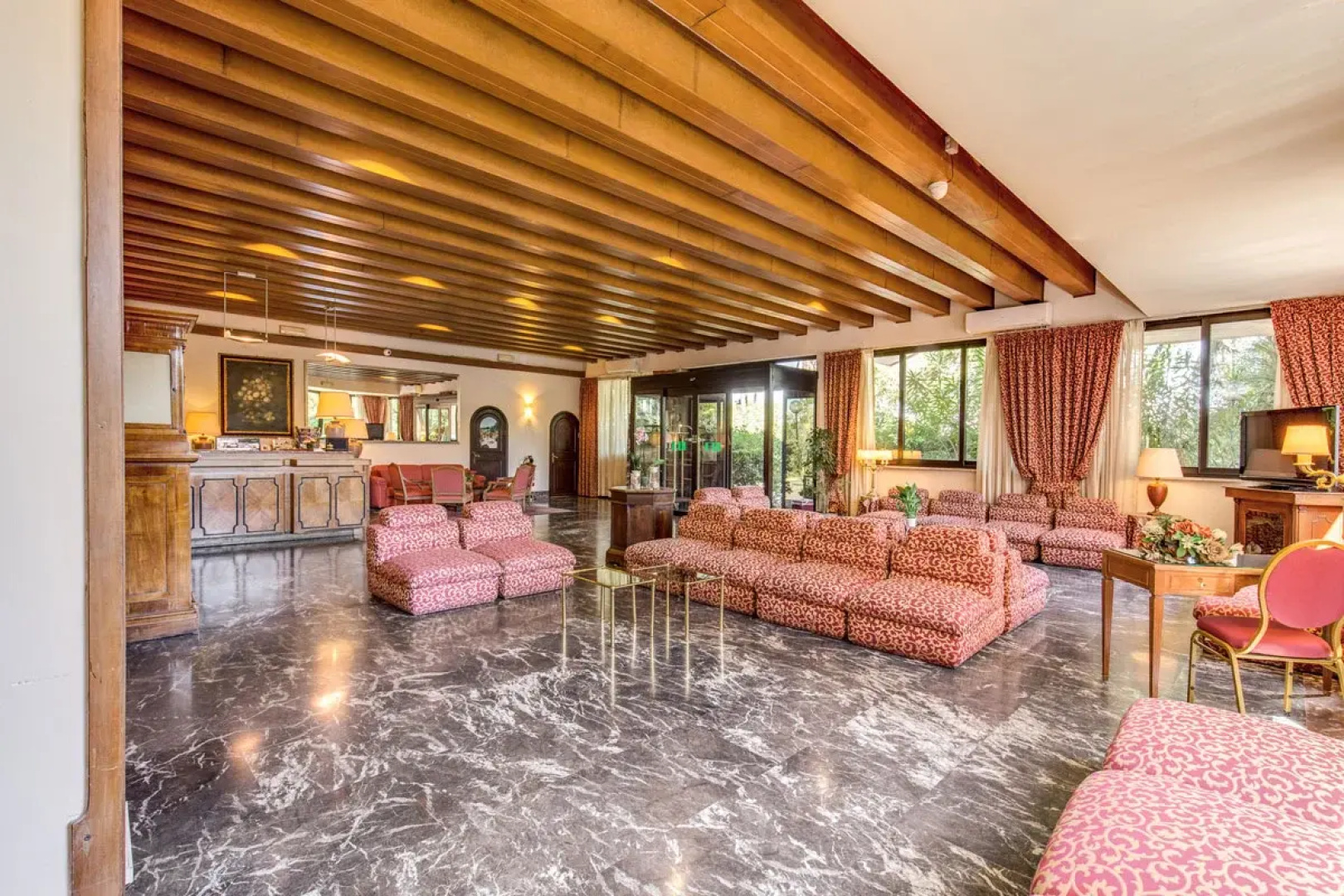 Pinewood Hotel Rome