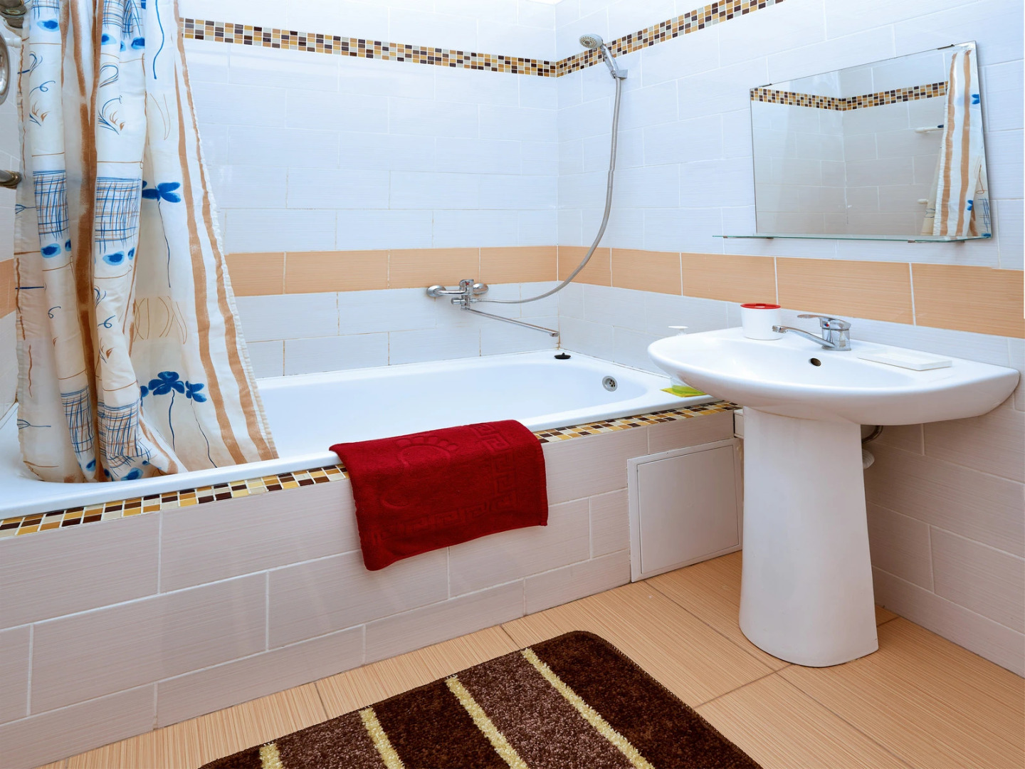 Квартира с балконом на Котлярова 13