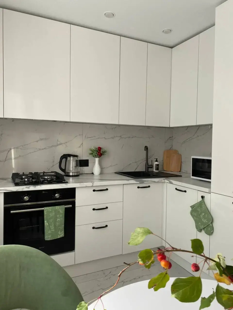 Квартира Четаева 48