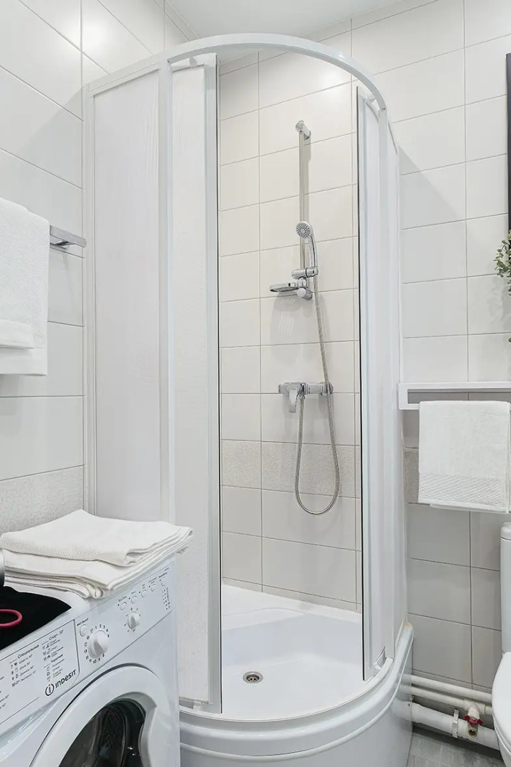 Апартаменты F-Apart с видом на небоскрёб Лахта в стильном интерьере