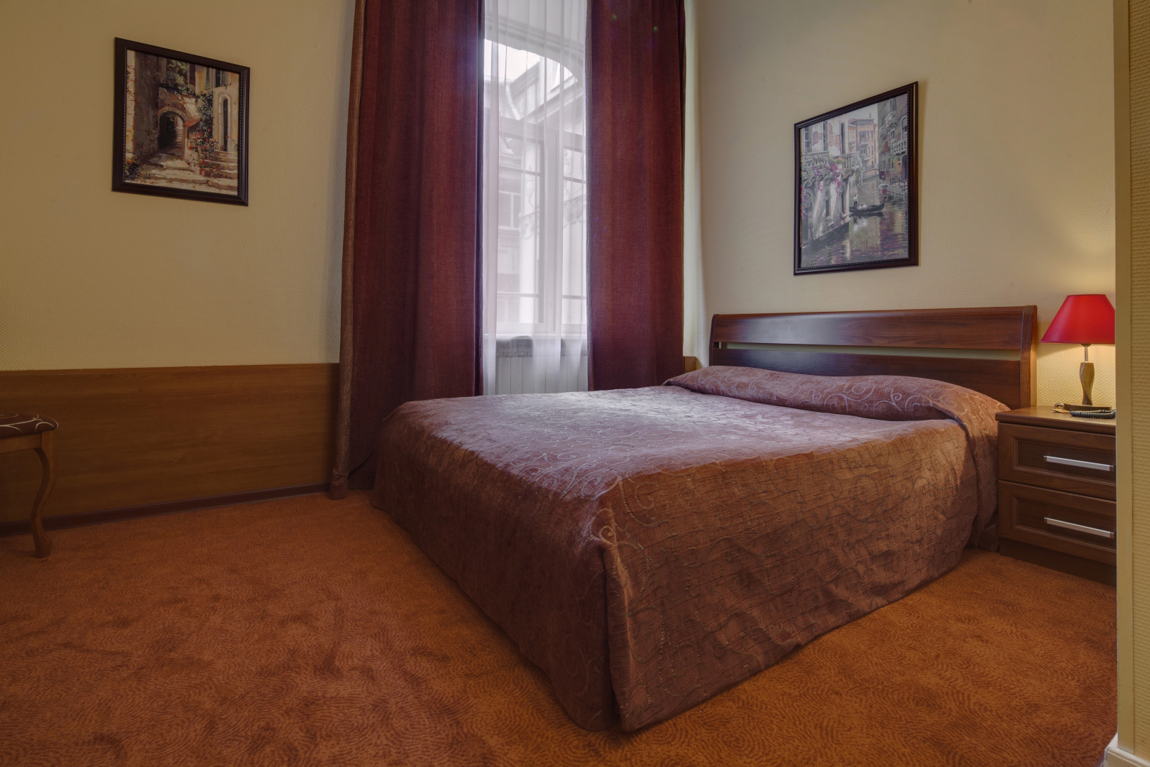 Меблированные комнаты  Соната у Эрмитажа