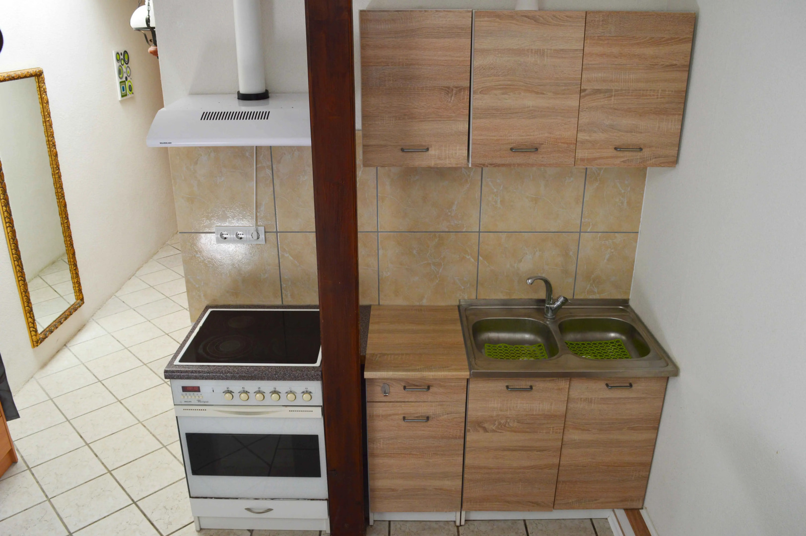 Апартаменты Lorabel Apartment House