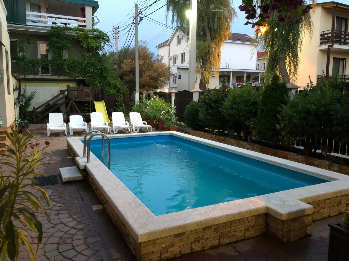 Меблированные комнаты Приветливый Дворик