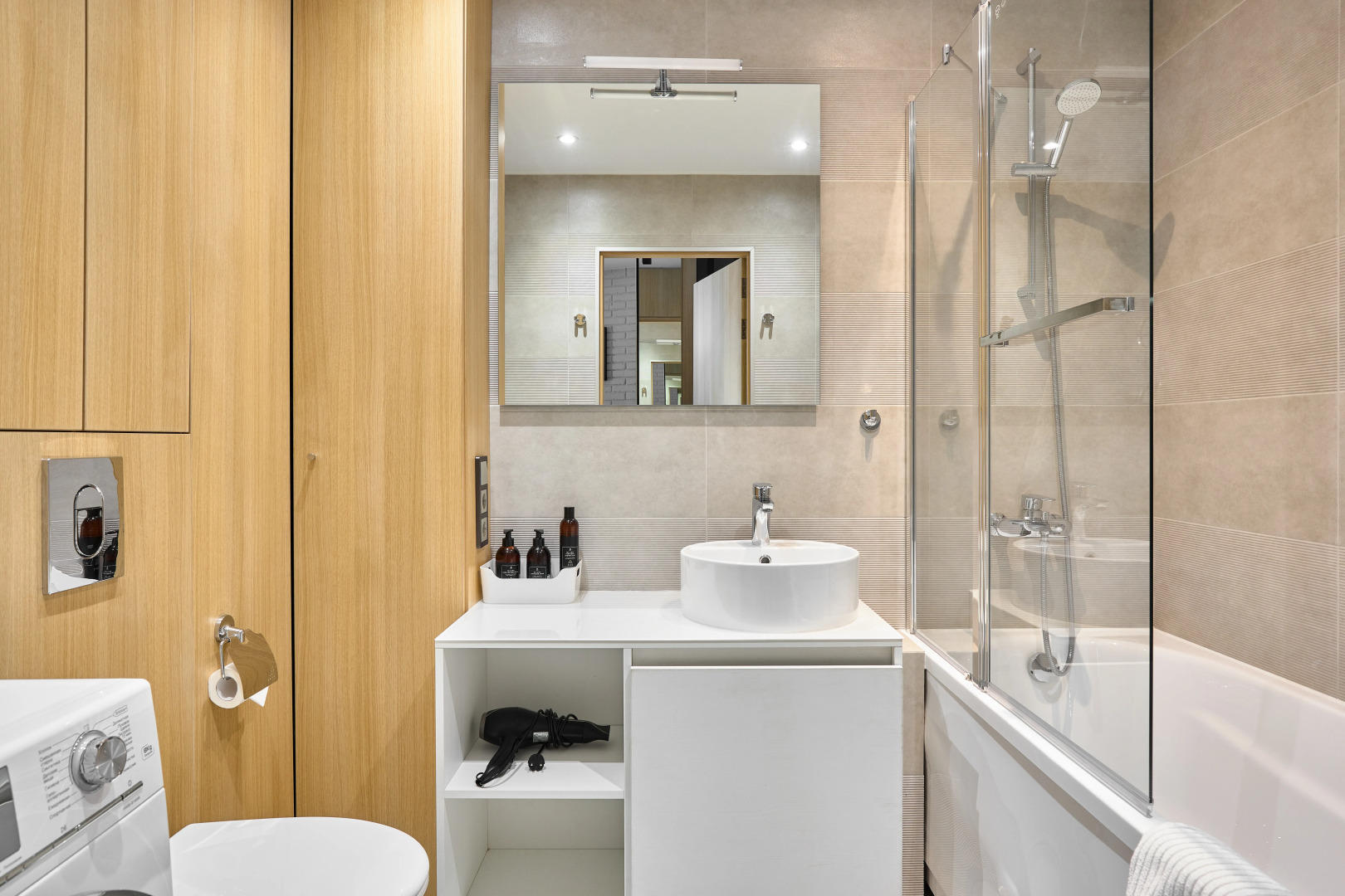 Апартаменты бульваре Десантника Вадима Чугунова 3