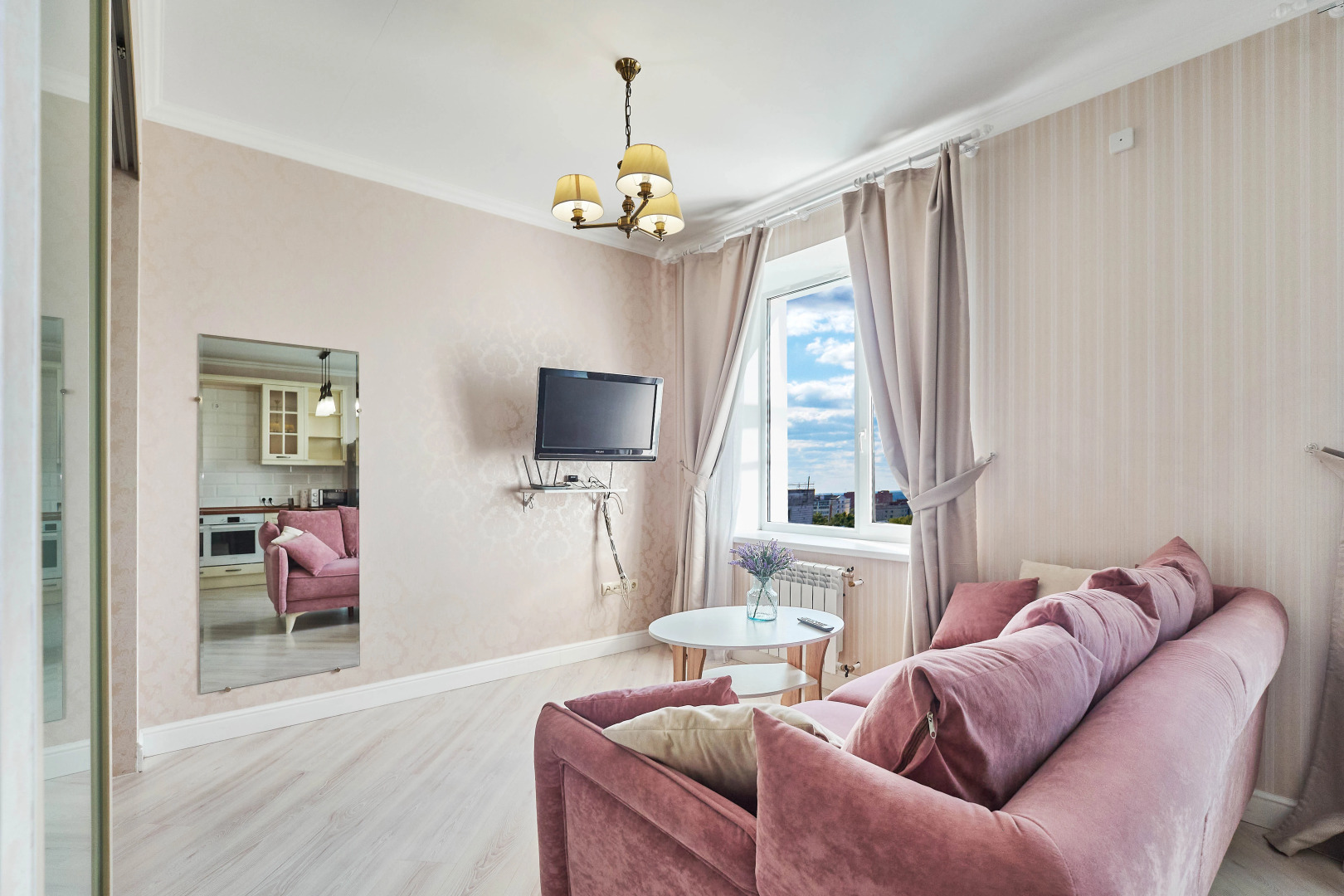 Апартаменты Петровские на Советской 90 №13