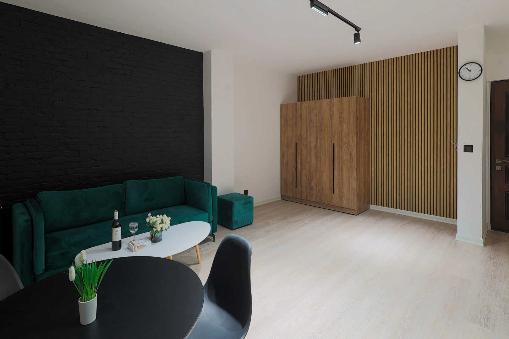 Апартаменты Welcome Republic Square Apartments