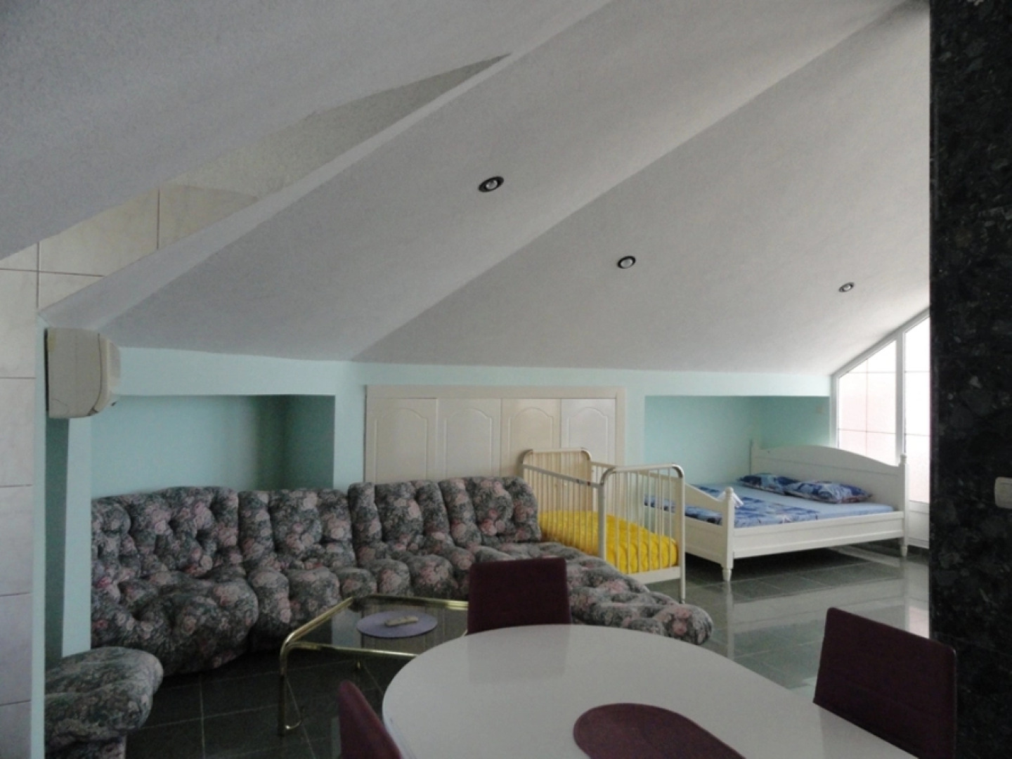 Вилла Petrovac с бассейном 6 спален