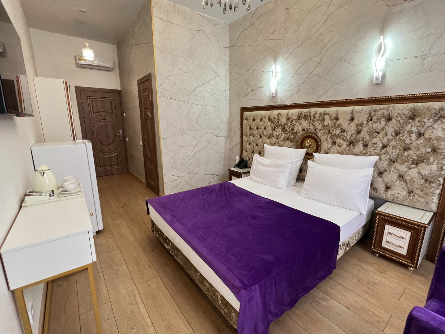 Отель Сенатор