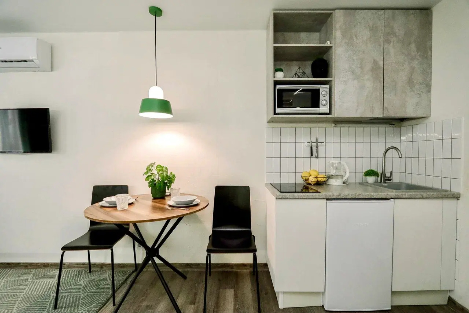 Квартира Уютная студия в новом ЖК Ёлки