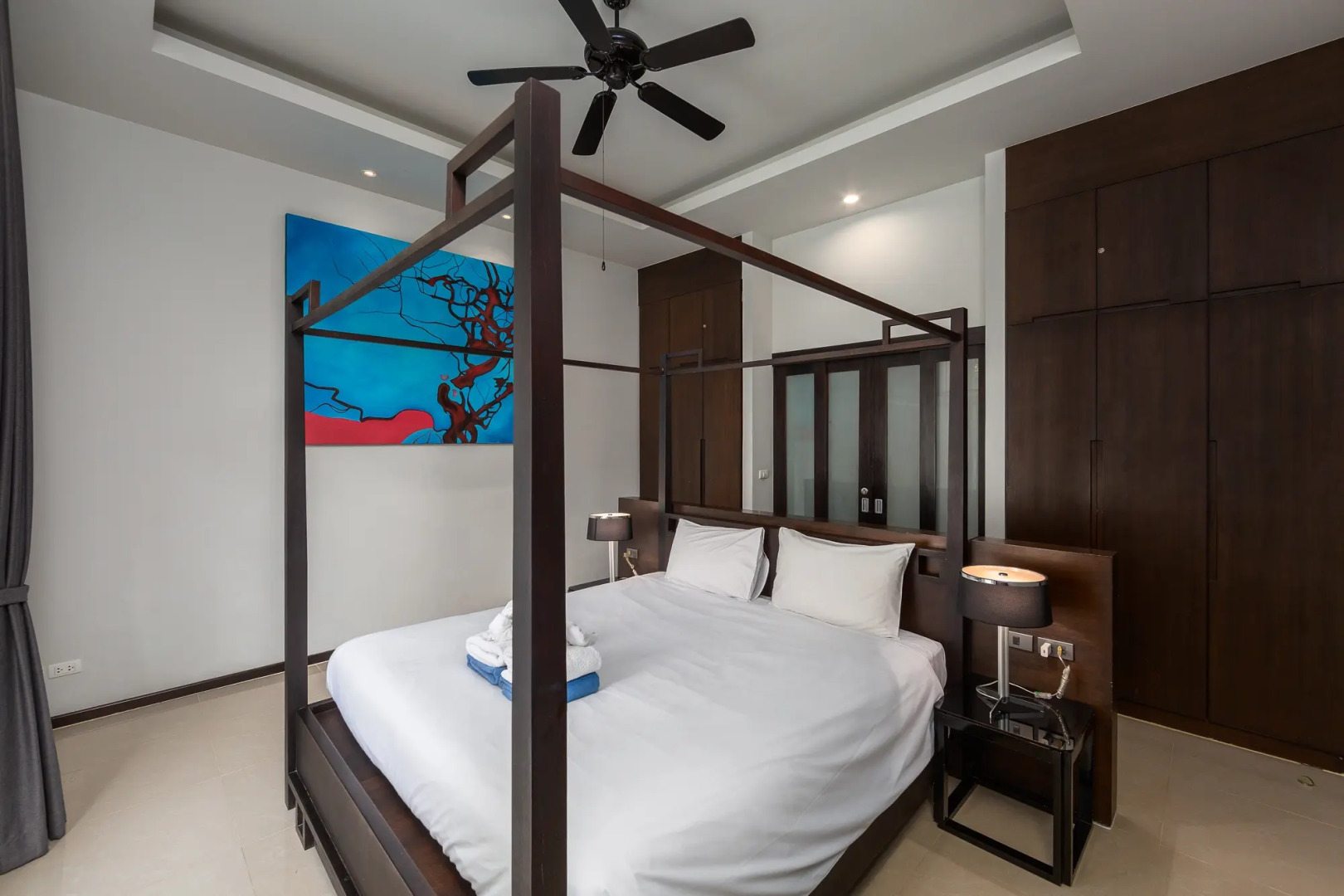 Отель Onyx Villas by TropicLook