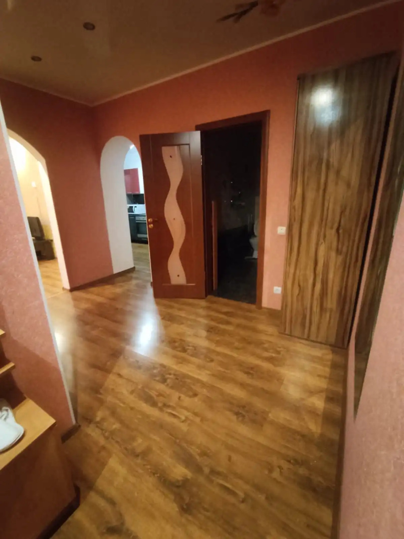 Квартира напротив аквапарка и ОДКБ