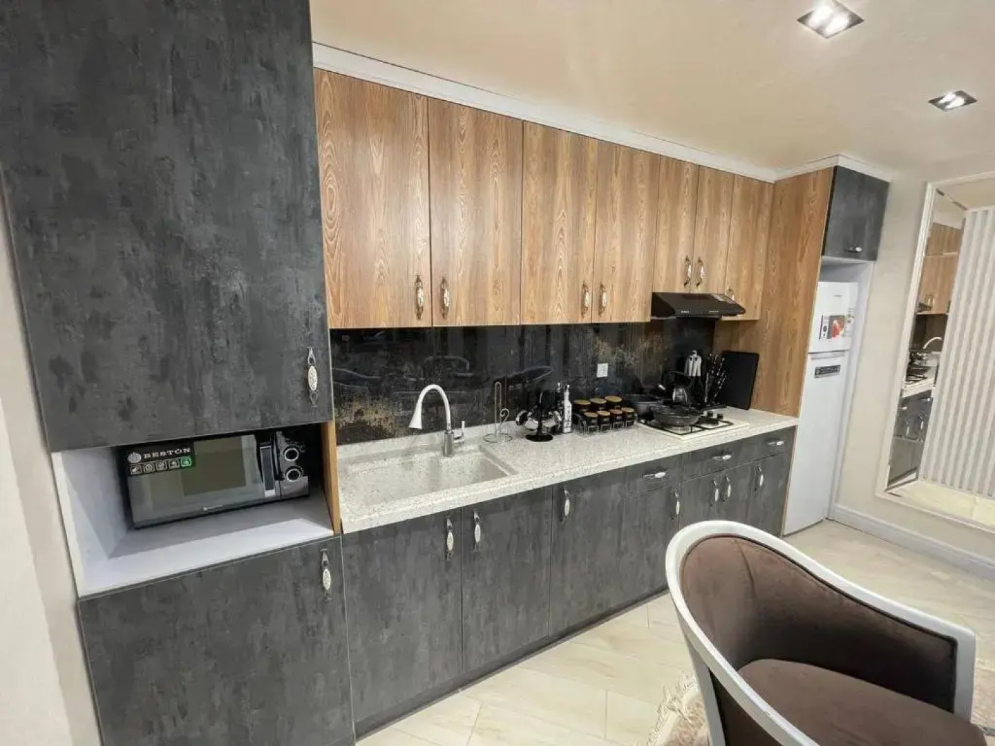 Отель Zarafshon Grand