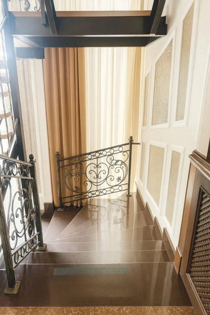 Отель Royal Renaissance