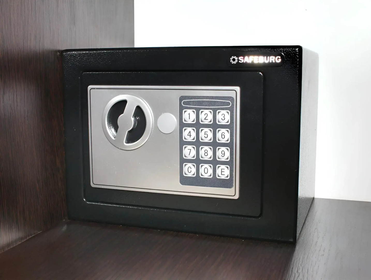 Квартира 1-кoмнaтная в Центрe Гоpода