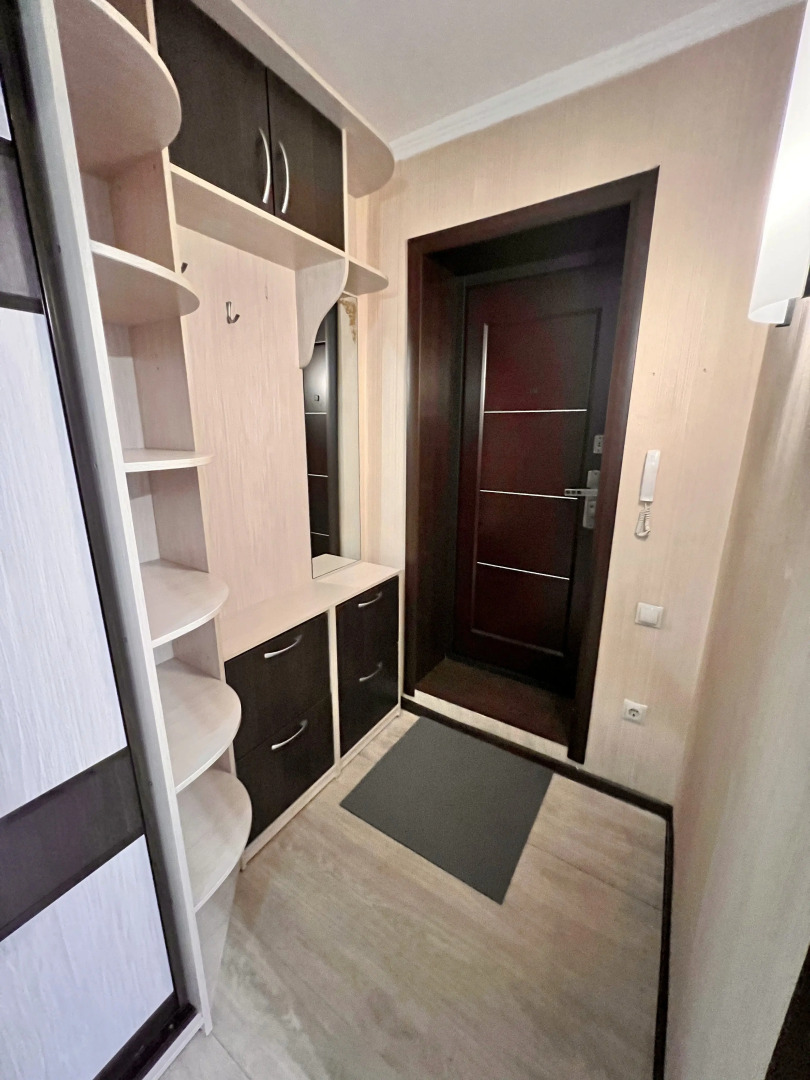 Апартаменты Сутки Как Дома на Народной 68