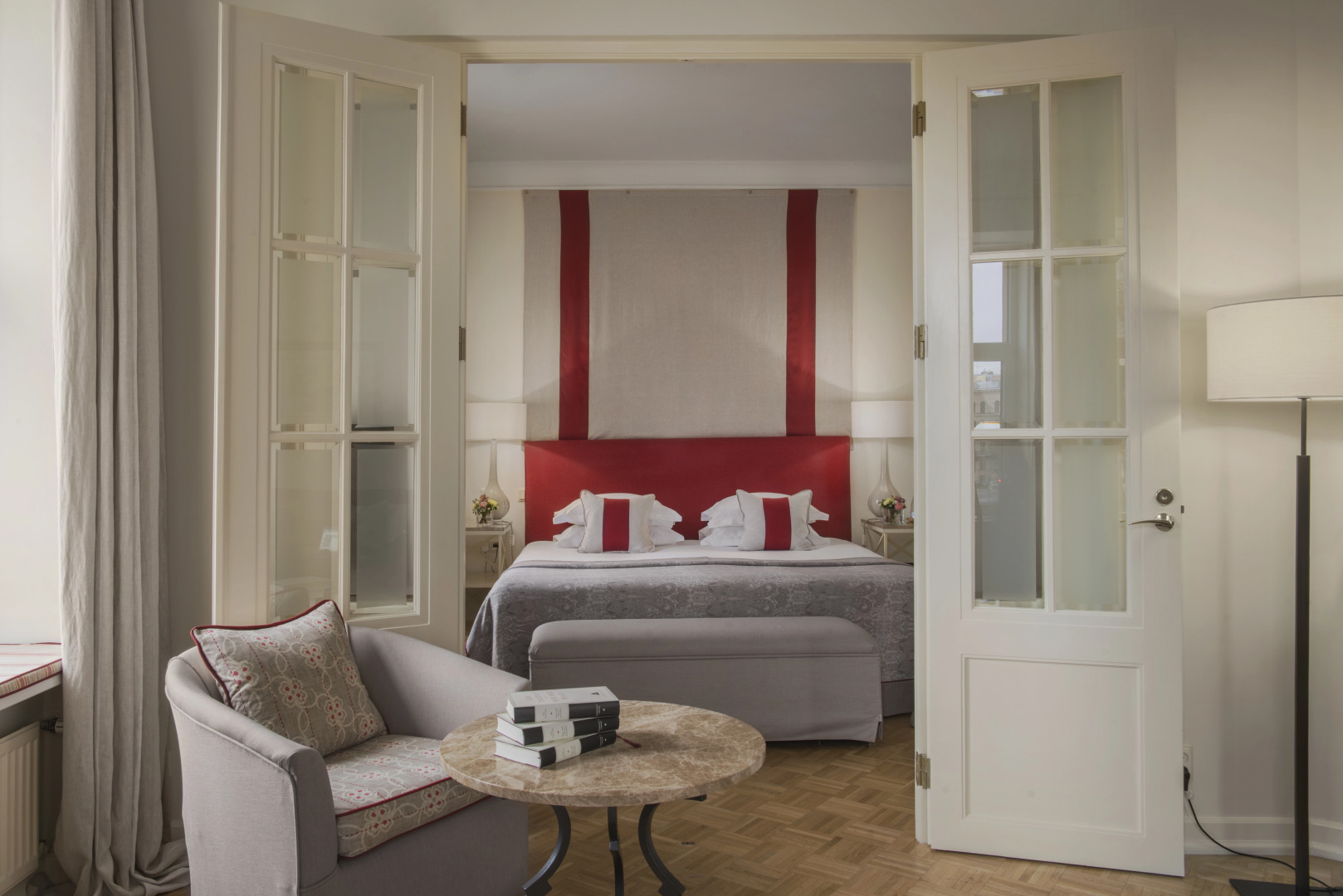 Отель Англетер