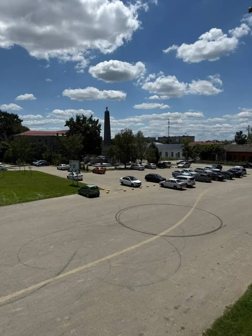 Отель Галар Холл