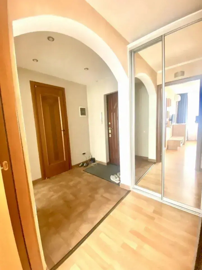 Квартира на Октябрьском проспекте, 3Б